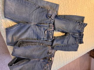 3 Vaqueros Zara talla XS