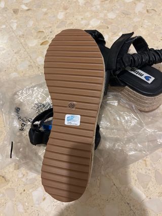 Sandalias mimu negras plataforma