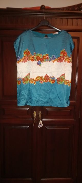 Camiseta seda estampada multicolor