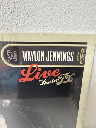 LP - Waylon Jennings - Live in Austin TX