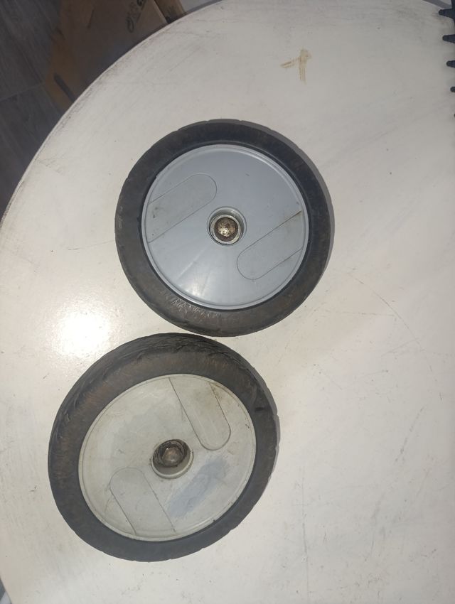 Ruedas Cortacesped 56  Dientes