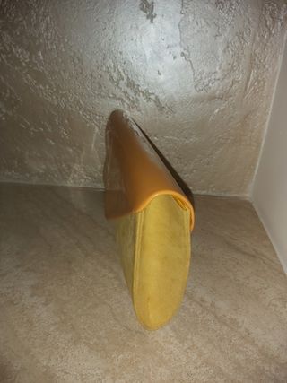 Pochette gialla senape - pelle scamosciata