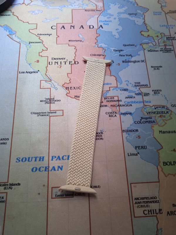 Apple Watch Solo Loop Beige