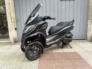 Piaggio MP3 530: 0km - Negro
