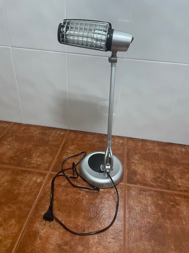 Flexo escritorio plateado