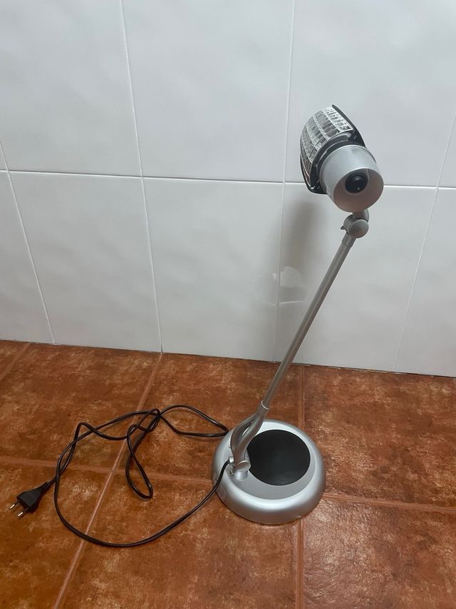 Flexo escritorio plateado