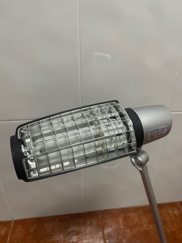 Flexo escritorio plateado