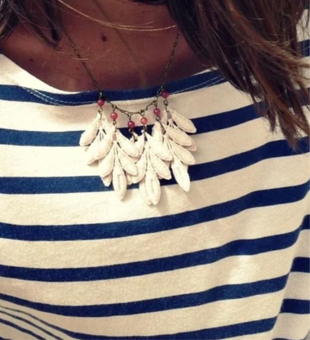 Collar LE MOULIN JOLY beige