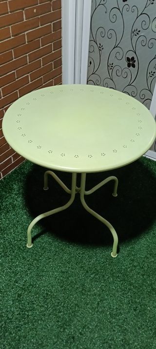 Mesa terraza Ikea metalica verde