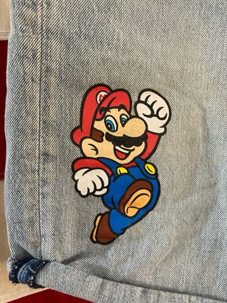 LEVIS SUPER MARIO
