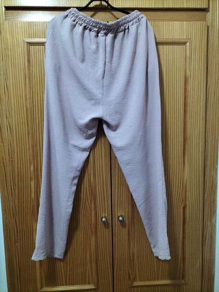 Pantalón de mujer. 
