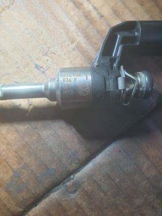 Rampa inyección y 4 inyectores 1.4 TFSI-TSI CAX