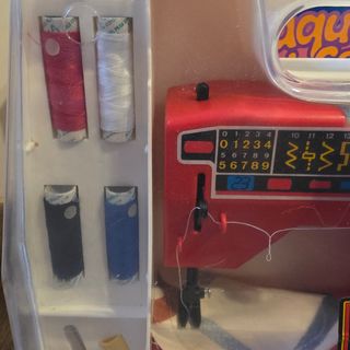 MAQUINA DE COSER MANUAL Y ELECTRICA ROMAN