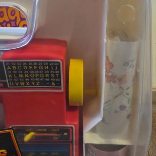 MAQUINA DE COSER MANUAL Y ELECTRICA ROMAN