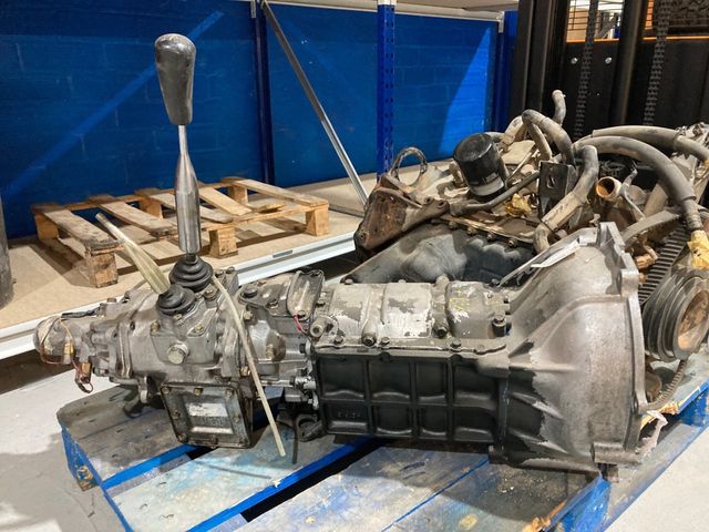 Caja cambios montero galloper