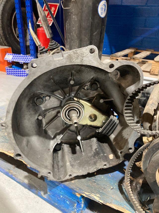 Caja cambios montero galloper