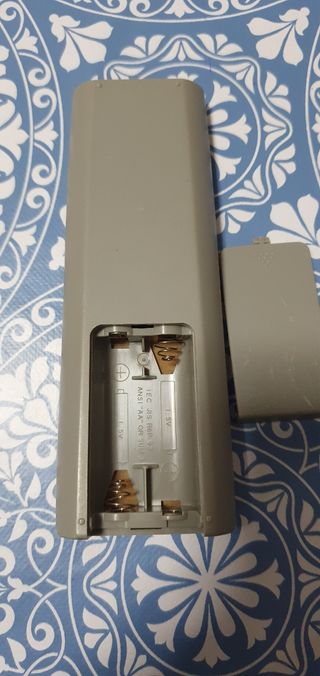 Mando a distancia Aiwa RM-220020