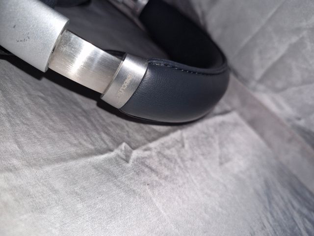 Beats Executive Cuffie - Grigio Argento