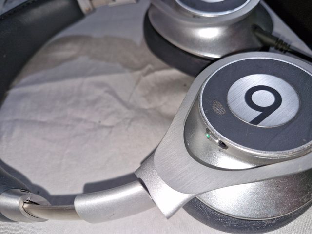 Beats Executive Cuffie - Grigio Argento