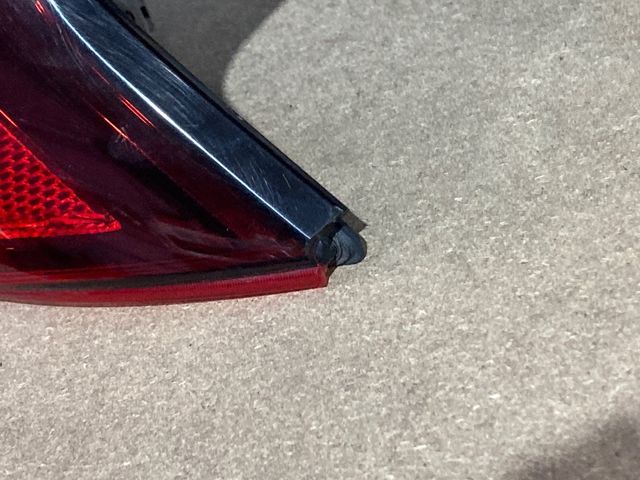 Piloto Nissan Micra K14