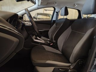 Ford Focus MOTOR NUEVO - AUTOMÁTICO 2014