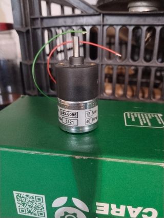 Motorreductor DC 12V - 40rpm