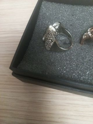 2 anillos bisutería: plata & verde