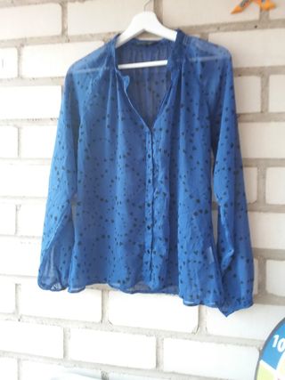 Blusa azul c/estampado corazones mujer 40