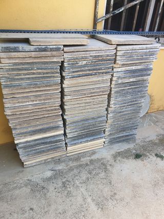 Lote baldosas gruesas de 3cm de espesor y 40x40 cm