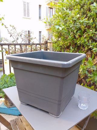 Vasi misure e colori vari