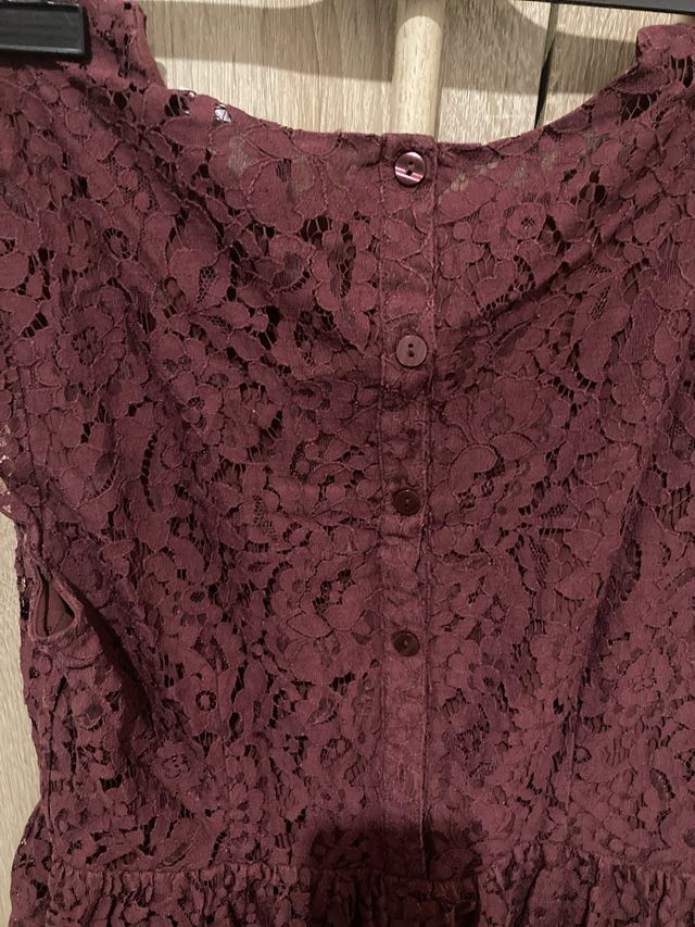 Vestito Bordeaux in pizzo