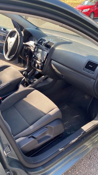 Volkswagen Golf 2004