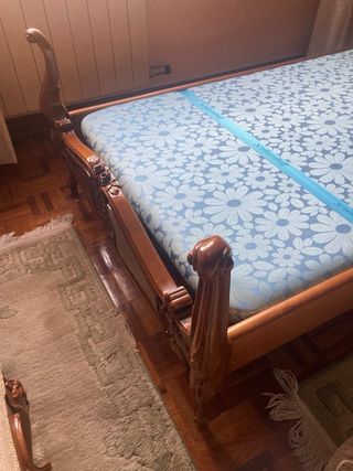 Dormitorio de 2 camas de madera maciza