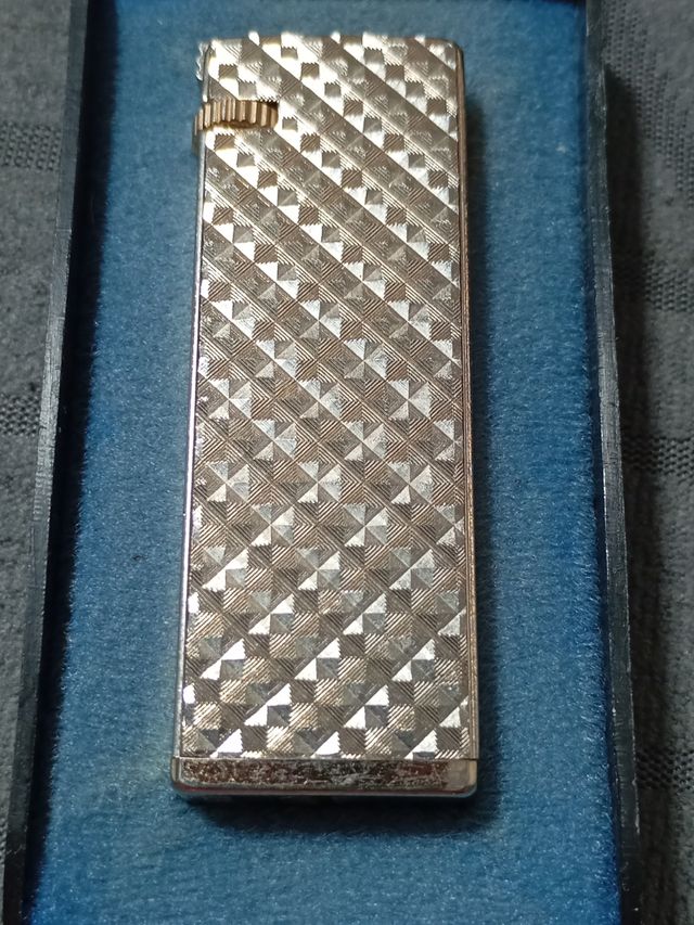 Encendedor vintage años 80