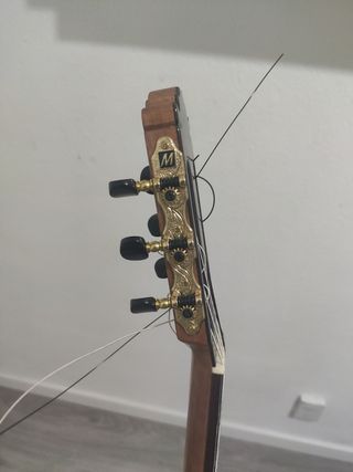 Guitarra flamenca Martínez ES-08S.