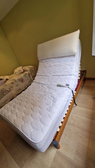 Cama articulada 90cm seminueva