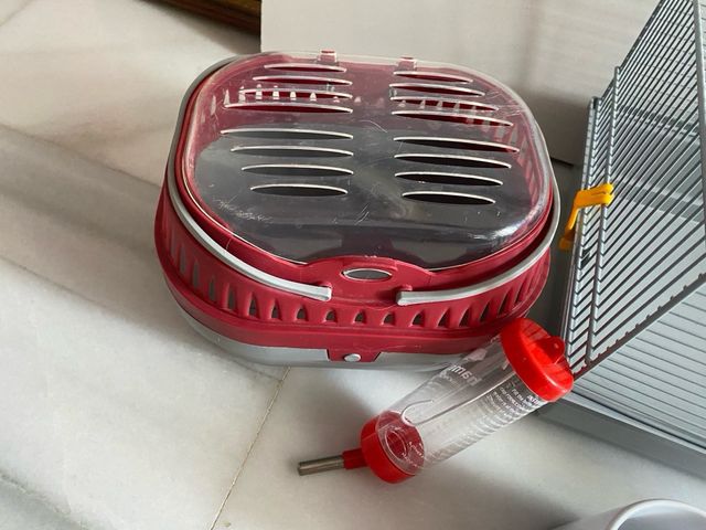 Jaula hamster + transportín + taza
