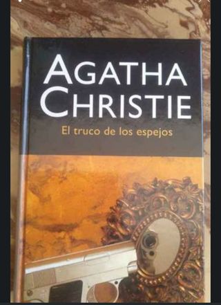 Cartas mesa truco espejos cianuro espumoso manzana