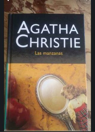 Cartas mesa truco espejos cianuro espumoso manzana