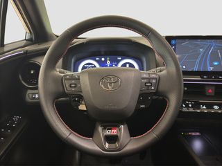 TOYOTA C-HR 2.0 HEV GR SPORT AWD 196 5P