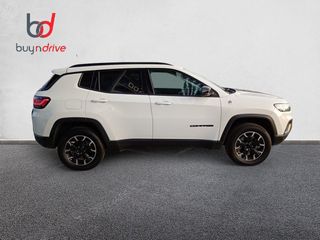 Jeep Compass 4xe 1.3 PHEV 240cv AT AWD Trailhawk