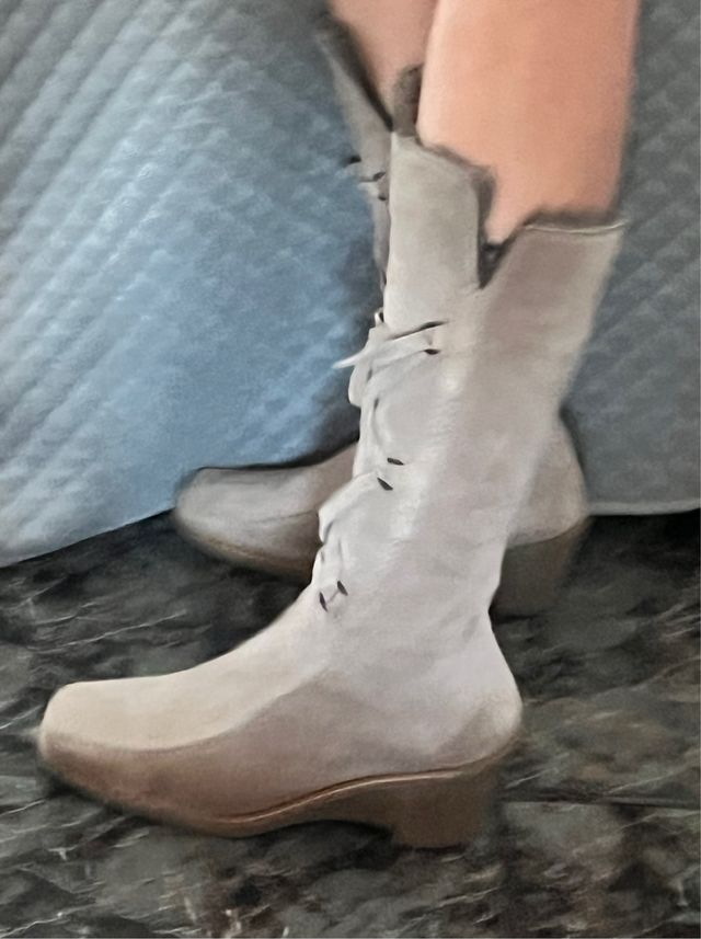 Botas ante beige
