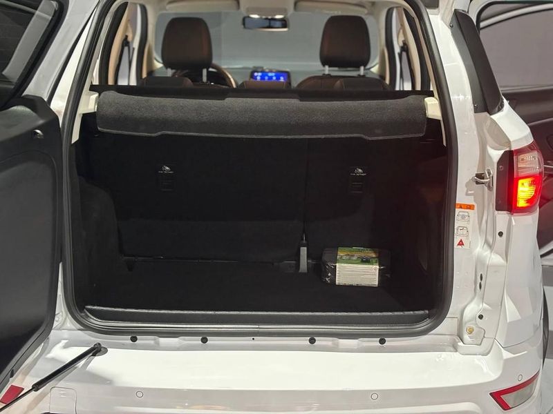 Ford EcoSport 1.0T EcoBoost S&S ST Line 2023, foto 14