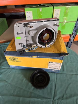 Faro Seat Panda 750 - Izquierdo