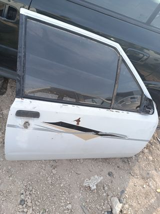 Opel Corsa A 3p puerta delantera 