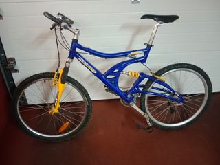 Bicicleta Rockrider montaña