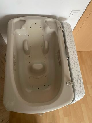Bañera-cambiador Jané, beige.