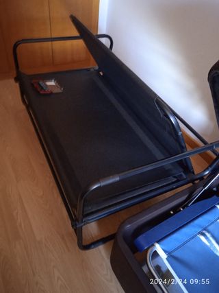 Sofá cama plegable negro