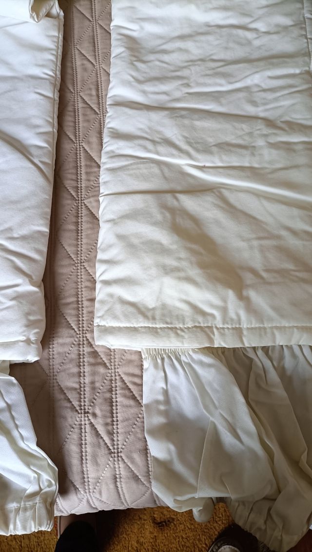 Pantaloni FILA bianchi imbottiti