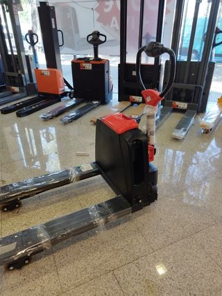 TRANSPALETA FRUTERA 1500KG